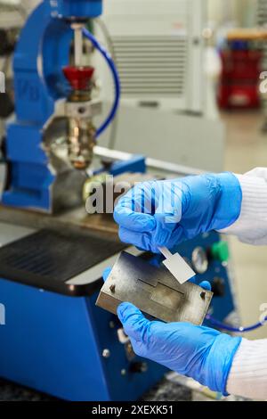 Sample and injection mold polymer. medical applications, Research on ...