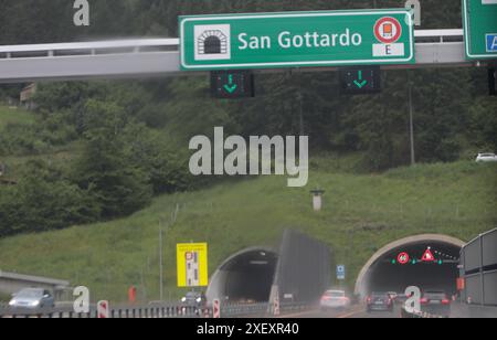 Traffic jam before the Gotthard Tunnel, Switzerland Stock Photo - Alamy