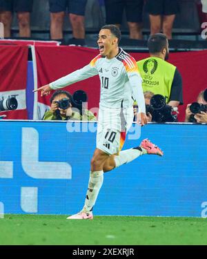 Jamal Musiala, DFB 10 celebrates his goal, happy, laugh, celebration, 2