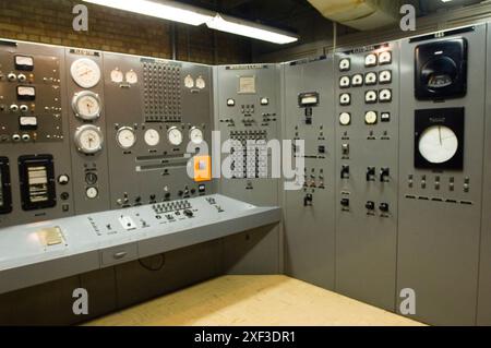 Control Room of EBR-1 Building (Experimental Breeder Reactor 1) the worlds first nuclear power plant, Idaho's National Engineeri Stock Photo