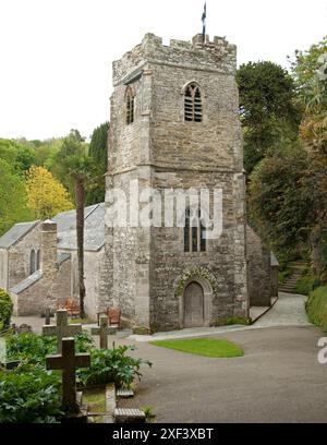 St Just's Church and Churchyard, St Just in Roseland, Cornwall, UK.  St Just's Church, St Just in Roseland, is a Grade I listed parish church in the C Stock Photo