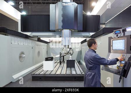 CNC Milling Machine. Machining center. BIEMH. International Machine Tool Exhibition. BEC. Bilbao Exhibition Center. Barakaldo. Bizkaia. Basque Country Stock Photo