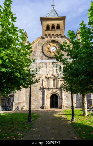 Burguete, church facade of San Nicolás de Bari, Santiago's road, Navarra, Spain Stock Photo