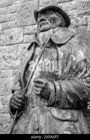 Statue of a Welsh Drover, King's Street, Llandovery, Carmarthenshire, Wales, UK Stock Photo