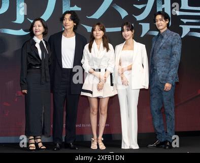 Seoul, South Korea. 2nd July, 2024. (L to R) South Korean actors Seo Yi-sook, Jung Ji-hoon (stage name: Rain), Kim Ha-neul, Ki Eun-sae and Jung Gyu-woon, attends a photo call for the Disney  Series Red Swan Press Conference at Conrad Hotel in Seoul, South Korea on July 2, 2024. (Photo by Lee Young-ho/Sipa USA) Credit: Sipa USA/Alamy Live News Stock Photo