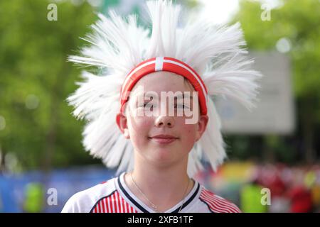 Dortmund, Deutschland. 29th June, 2024. firo : 29.06.2024, Football, Soccer: UEFA EURO 2024, EM, European Championship 2024, Round of 16, 1/8 final, M37, Match 37, GER, Germany - DEN, Denmark Fan of Denmark Credit: dpa/Alamy Live News Stock Photo