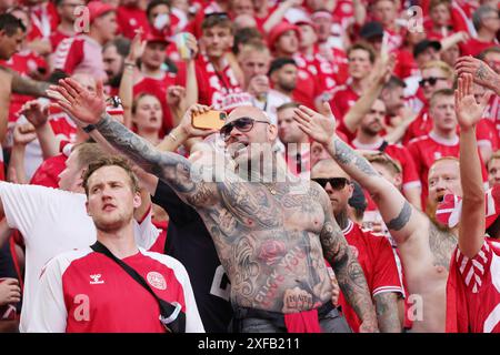 Dortmund, Deutschland. 29th June, 2024. firo : 29.06.2024, Football, Soccer: UEFA EURO 2024, EM, European Championship 2024, Round of 16, 1/8 Final, M37, Match 37, GER, Germany - DEN, Denmark Fans of Denmark Credit: dpa/Alamy Live News Stock Photo