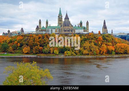 geography / travel, Canada, Ontario, Ottawa, Parliament Hill with parliament buildings, Ottawa River, ADDITIONAL-RIGHTS-CLEARANCE-INFO-NOT-AVAILABLE Stock Photo