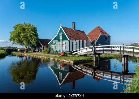 geography / travel, Netherlands, rural scene in Zaanse Schans open-air museum, Zaandam, North Holland, ADDITIONAL-RIGHTS-CLEARANCE-INFO-NOT-AVAILABLE Stock Photo