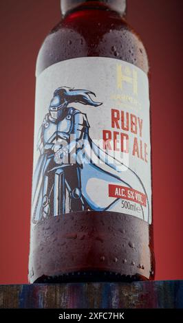 Mansfield,Nottingham,United Kingdom,2nd July 2024:Studio product image of Harpe'rs Brewing Company Ruby Red Ale. Stock Photo