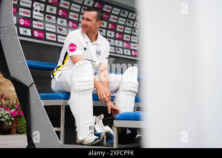 Cheltenham, UK, 2 July 2024. Gloucestershire's James Bracey during the Vitality County Championship Division Two match between Gloucestershire and Glamorgan. Credit: Robbie Stephenson/Gloucestershire Cricket/Alamy Live News Stock Photo