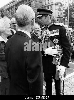 Anni' 80 Londra Archivio Storico Olycom/LaPresse Katharine, Duchessa di Kent (Katharine Lucy Mary; nata Worsley; Hovingham Hall, 22 febbraio 1933), è la moglie del Principe Edward, Duca di Kent, un nipote di Re Giorgio V del Regno Unito e Mary di Teck, e cugino di primo grado della Regina Elisabetta II. È quindi un membro della famiglia reale britannica. Nella Foto: Principe Edward, Duca di Kent Stock Photo