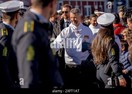 Nuuk, Groenland. 04th July, 2024. King Frederik X at the arrival to Nuuk in Greenland, Thursday the 4th of July 2024. The royal couple officially visits Greenland in the days from 29th of June to 6th of July 2024. The visit starts in Disko Bay and the royal couple then travels with Dannebrog south along Greenland's west coast. (Photo: Ida Marie Odgaard/Ritzau Scanpix) Credit: Ritzau/Alamy Live News Stock Photo