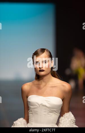 Danny Reinke, präsentierte die Kollektion der Fashion Week 2024 Berlin, Uber Eats Hall, Felix Wolf/ Alamy Stock Photo