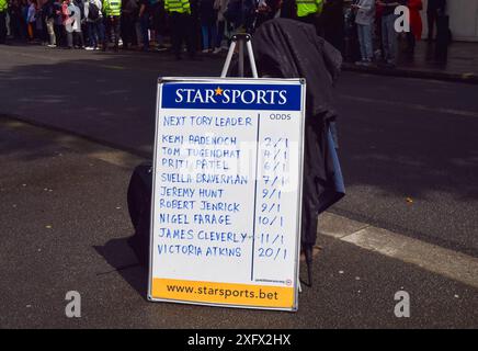 London, England, UK. 5th July, 2024. Star Sports list their odds of the next Tory Party leader. Crowds of supporters gathered and cheered as Keir Starmer arrived at Downing Street as the new UK Prime Minister. Labour won by a landslide ending 14 years of Tory rule. (Credit Image: © Vuk Valcic/ZUMA Press Wire) EDITORIAL USAGE ONLY! Not for Commercial USAGE! Credit: ZUMA Press, Inc./Alamy Live News Stock Photo