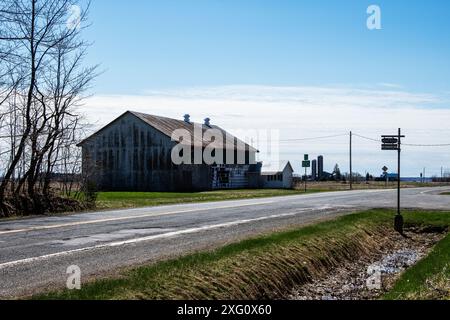 View of farmland on QC 132 in Lotbinière, Quebec, Canada Stock Photo