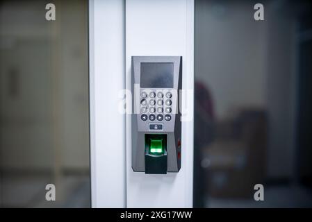 Cutting-edge Biometric Security: Finger Scan Machine Stock Photo