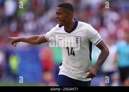 Dusseldorf, Germany. 06th July, 2024. Ezri Konsa of England gestures during the Uefa Euro 2024 quarter-final match between England and Switzerland at Arena Dusseldorf on July 6, 2024 in Dusseldorf, Germany. Credit: Marco Canoniero/Alamy Live News Stock Photo