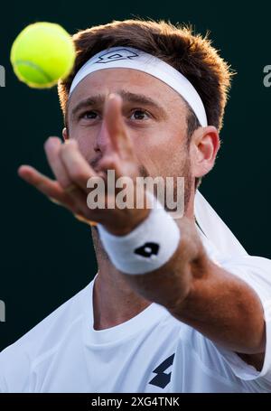 London, UK. 06th July, 2024. Belgian Sander Gille pictured during a doubles tennis match between Belgian pair Gille-Vliegen and British-Dutch pair Glasspool - Rojer, in the second round of the men's doubles competition of the 2024 Wimbledon grand slam tournament at the All England Tennis Club, in south-west London, Britain, Saturday 06 July 2024. BELGA PHOTO BENOIT DOPPAGNE Credit: Belga News Agency/Alamy Live News Stock Photo