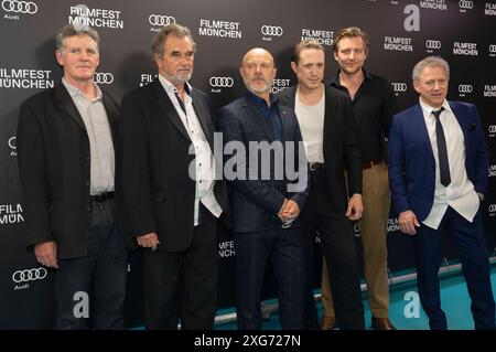 Christian Kaiser, Gast, Attila Georg Borlan, Timo Jacobs, Matthias Zera und Axel Pape bei der Premiere des Kinofilms Die Ermittlung auf dem 41. Filmfest München 2024 im Gloria Palast. München, 06.07.2024 *** Christian Kaiser, guest, Attila Georg Borlan, Timo Jacobs, Matthias Zera and Axel Pape at the premiere of the feature film Die Ermittlung at the 41 Filmfest München 2024 in the Gloria Palast Munich, 06 07 2024 Foto:xN.xKolinzx/xFuturexImagex ermittlung 4750 Stock Photo