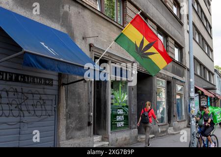 elfbar nachfüll pod läuft aus United Smoke & Vape Shop main image 0