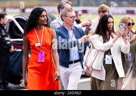 Silverstone, UK. 07th July, 2024. guests on grid  during the Race on day 4, Sunday july 7, 2024 of the formula 1 qatar airways british grand prix 2024, scheduled to take place at the silverstone circuit from july 5 to july 7, 2024 Credit: Alessio De Marco/Alamy Live News Stock Photo