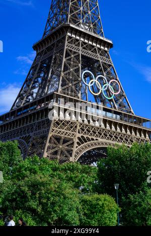 Eiffel Tower ready for the Olympics, Paris Stock Photo