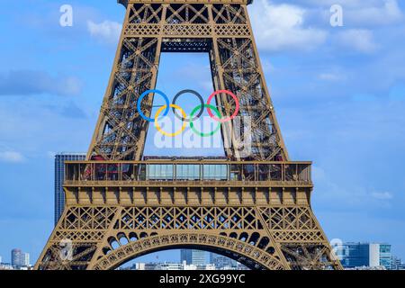 Eiffel Tower ready for the Olympics, Paris Stock Photo