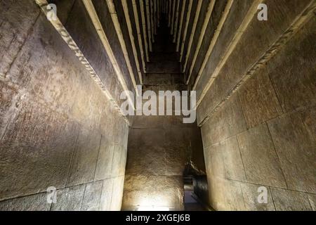 Red Pyramid(North Pyramid), Pyramid of Pharaoh Sneferu(Snofru, Snefru), inside, burial chamber, Giza Governorate, Egypt, North Africa, Africa Stock Photo