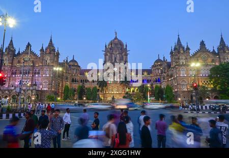 Mumbai, India - April 15, 2024: Chhatrapati Shivaji Terminus at sunset. Chhatrapati Shivaji Terminus (CST) is a UNESCO World Heritage Site and an hist Stock Photo