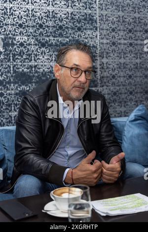 Interview with Heinz-Christian Strache on 10 April 2024 at the Park ...
