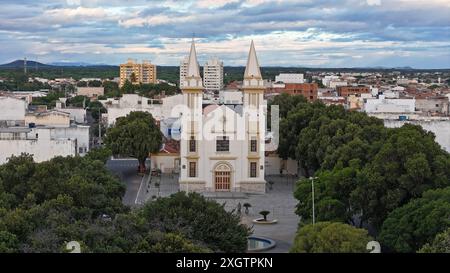 view of the Sao Francisco River juazeiro, bahia, brazil - july 6, 2024: view of the Basilica of Our Lady of Sorrows in the city of Juazeiro JUAZEIRO BAHIA BRAZIL Copyright: xJoaxSouzax 060724JOA018 Stock Photo