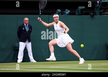 Wimbledon, London, UK. 10th July, 2024. Elina Svitolina during her quarterfinal match against at Wimbledon today. Credit: Adam Stoltman/Alamy Live News Stock Photo