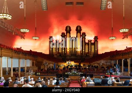 Interior view of Mormon Tabernacle on Temple Square in Salt Lake City ...