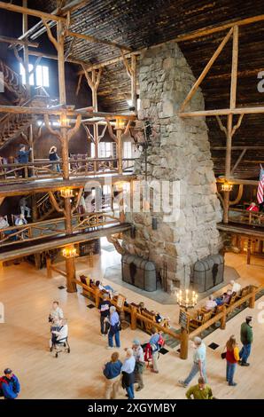 The Old Faithful Inn Interior parkitecture at Yellowstone Naitonal park Stock Photo