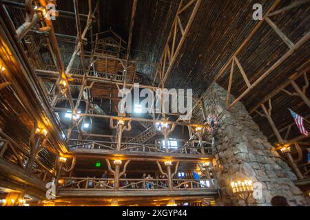 The Old Faithful Inn Interior parkitecture at Yellowstone Naitonal park Stock Photo