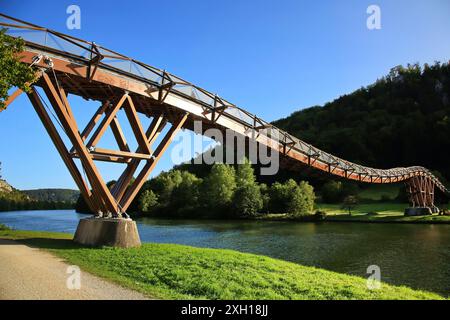 The Tatzlwurm wooden bridge is a place of interest in Essing Stock Photo