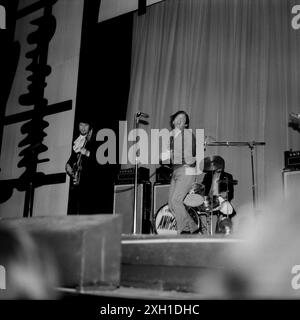 Eric Burdon, lead singer of British rock band The Animals, in concert at the Olympia in Paris, as a support to Jimi Hendrix, 29 January 1968. Stock Photo