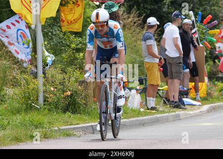 WELTEN Bram Team dsm-firmenich PostNL during the Tour de France 2024, Stage 7, Individual Time Trial, Nuits-Saint-Georges - Gevrey-Chambertin (25,3 Km) on 5 July 2024 in Gevrey-Chambertin, France - Photo Laurent Lairys / DPPI Stock Photo