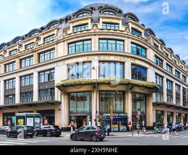 'Le Bon Marche' upmarket 19th-century mall for designer apparel, housewares, beauty products & gourmet groceries, Paris 75007, France. Stock Photo