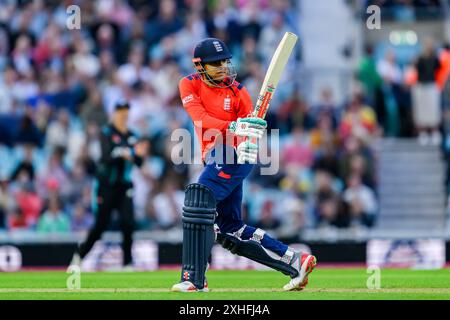 LONDON, UNITED KINGDOM. 13 July, 24. Sophia Dunkley of England in action during England Women vs New Zealand Vitality T20 International Series at The Kia Oval Cricket Ground on Saturday, July 13, 2024 in LONDON ENGLAND.  Credit: Taka Wu/Alamy Live News Stock Photo