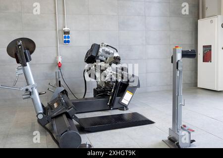 Car lifts for the maintenance of trucks and cars in a car service. Car ...