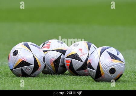 Berlin, Germany. 14th July, 2024. Fussball UEFA EURO 2024 Finale Spanien - England am 14.07.2024 im Olympiastadion Berlin in Berlin Ball Spielball Fussballliebe Adidas Foto: Revierfoto Credit: ddp media GmbH/Alamy Live News Stock Photo