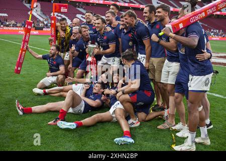 The French Sevens rugby national team celebrating after becoming champions of the HSBC Sevens Series. Madrid, Spain. Stock Photo