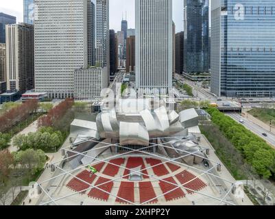 Aerial view of Chicago Millennium Park with Pritzker Pavilion hosting various music events Stock Photo