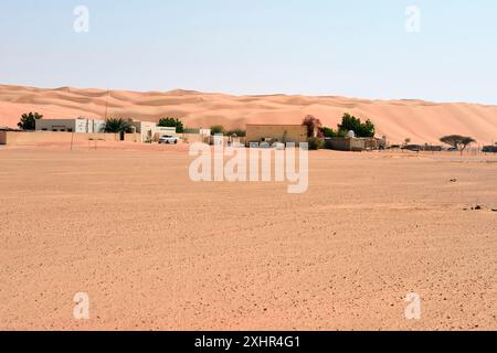 Sultanate of Oman, governorate of Ash Sharqiyah, desert of Wahiba Sands or Sharqiya Sands, Bedouin village of al-Wasil Stock Photo