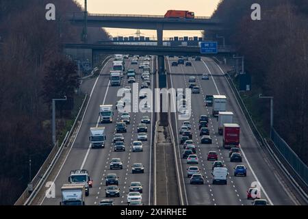 motorway-a3-between-duesseldorf-and-leverkusen-near-erkrath-freeing