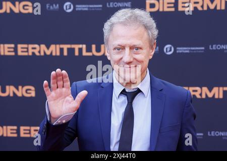 Axel Pape bei der „Die Ermittlung“ Film Premiere am 16.07.2024 in Berlin Stock Photo