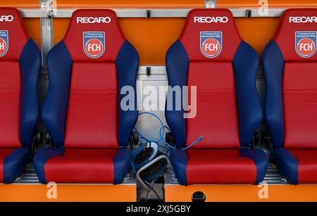 Recaro seats on coach's bench, bench, logo, LAN cable, network cable for laptop or tablet, digital, 1. FC Heidenheim 1846 FCH, Voith-Arena Stock Photo