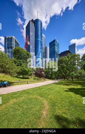 Taunusanlagen with skyscrapers MAIN TOWER, Japan Centre, Taunusturm, Omniturm and Eurotheum in Frankfurt am Main, district-free city, Hesse, Germany Stock Photo